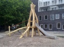 5.932 Speeltoren Klauterpiramide