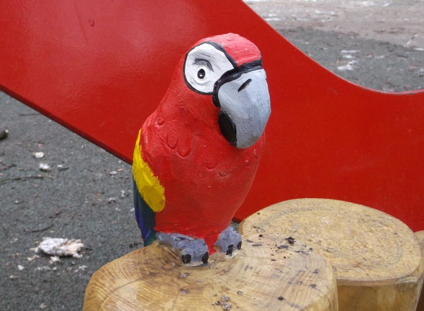 7.130.27 Opbouwscultpuur Papegaai
